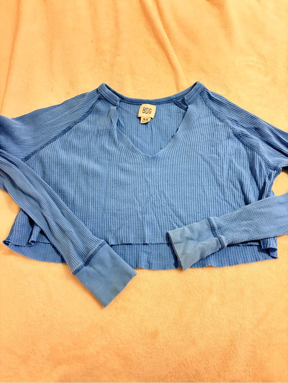 BDG Light Blue Ribbed V-Neck Cropped Long-Sleeve Top